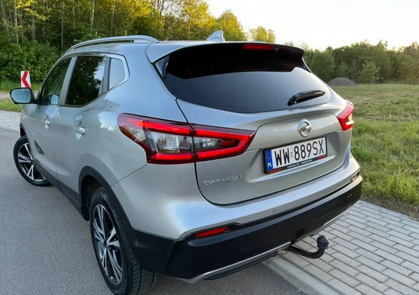 Nissan Qashqai cena 79900 przebieg: 92000, rok produkcji 2019 z Lipsko małe 781
